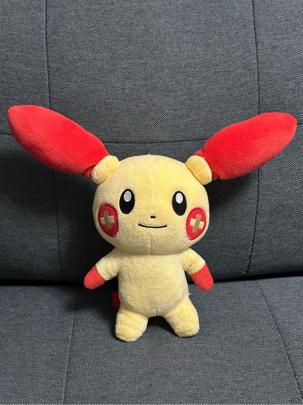 Pokémon Plusle plush toy